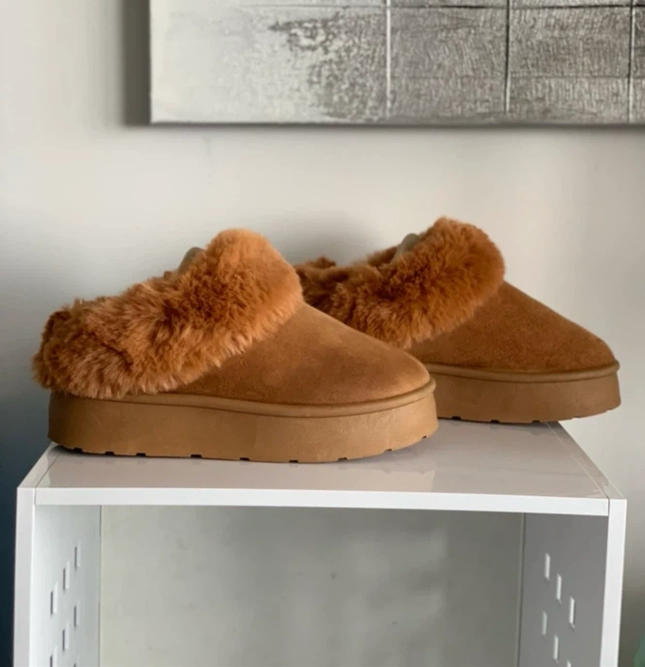 LIKE NEW! UGG-Style Platform Slippers / Ultra-Mini Booties –