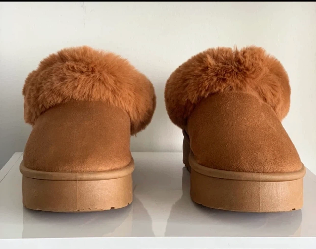 LIKE NEW! UGG-Style Platform Slippers / Ultra-Mini Booties – - photo 2