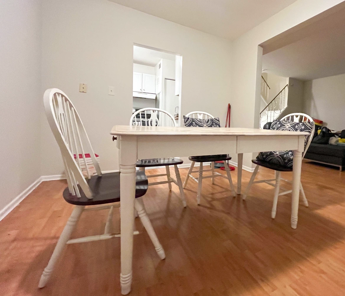 Kitchen/dining table + 5 chairs - photo 2