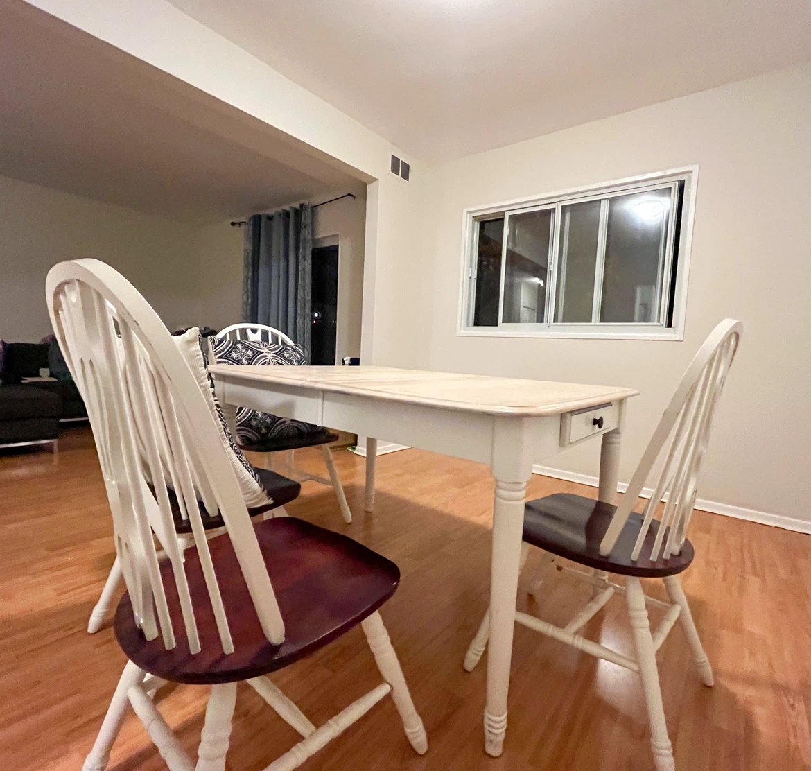 Kitchen/dining table + 5 chairs - photo 3