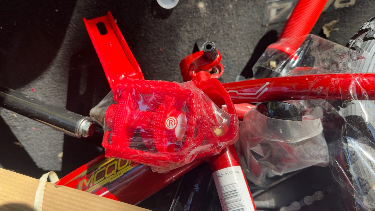 Huffy Disney Lightning McQueen Kids Bike - photo 3