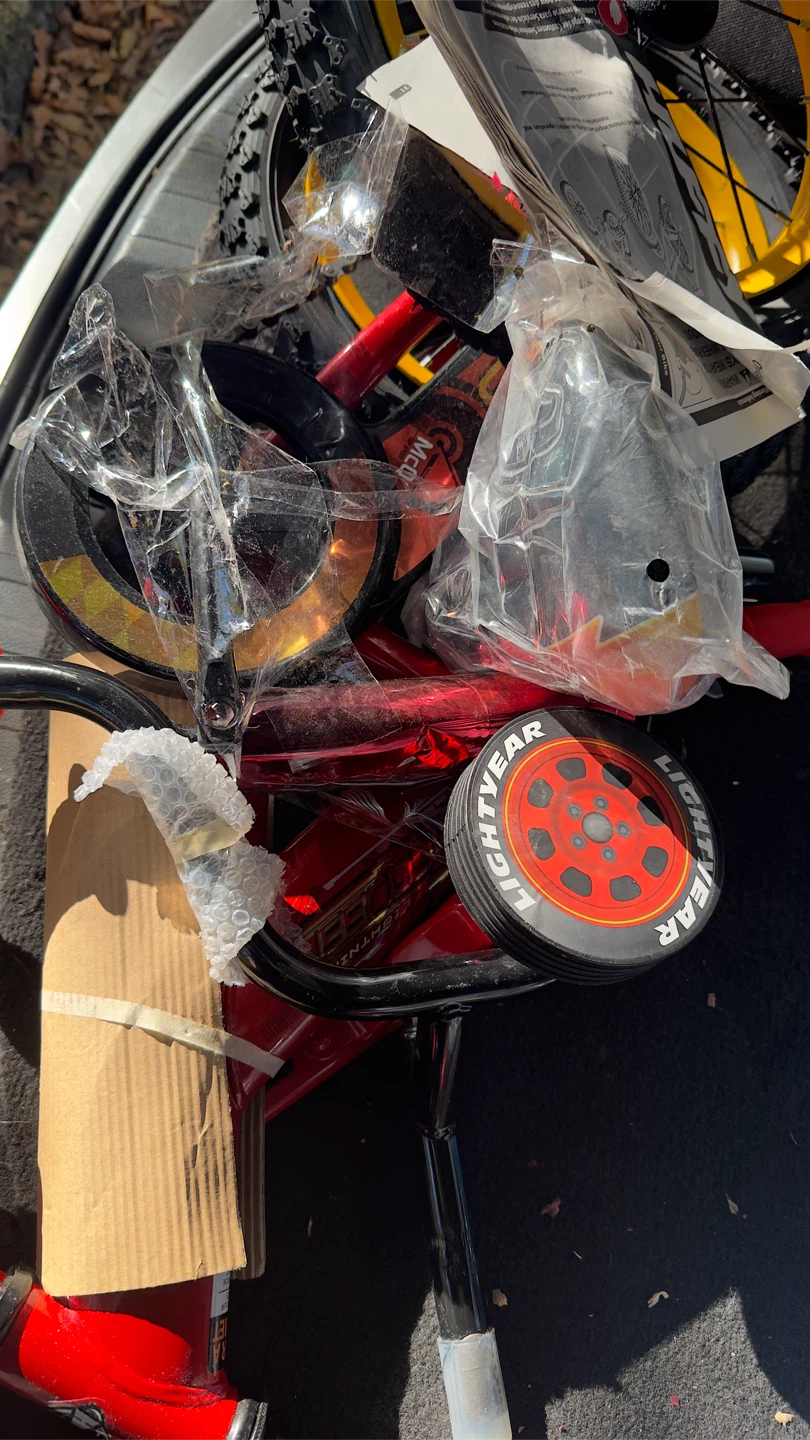 Huffy Disney Lightning McQueen Kids Bike - photo 4