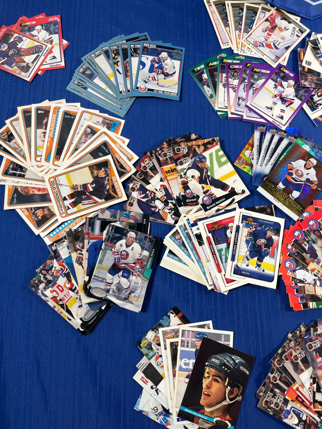New York Islanders Stanley Cup Banner + FREE Hockey Card Lot - photo 5