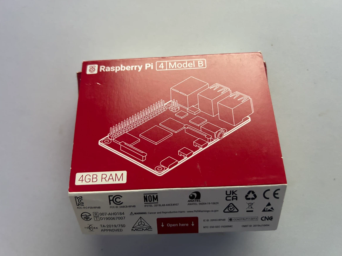 Raspberry Pi 4 Model B 4GB RAM - photo 2