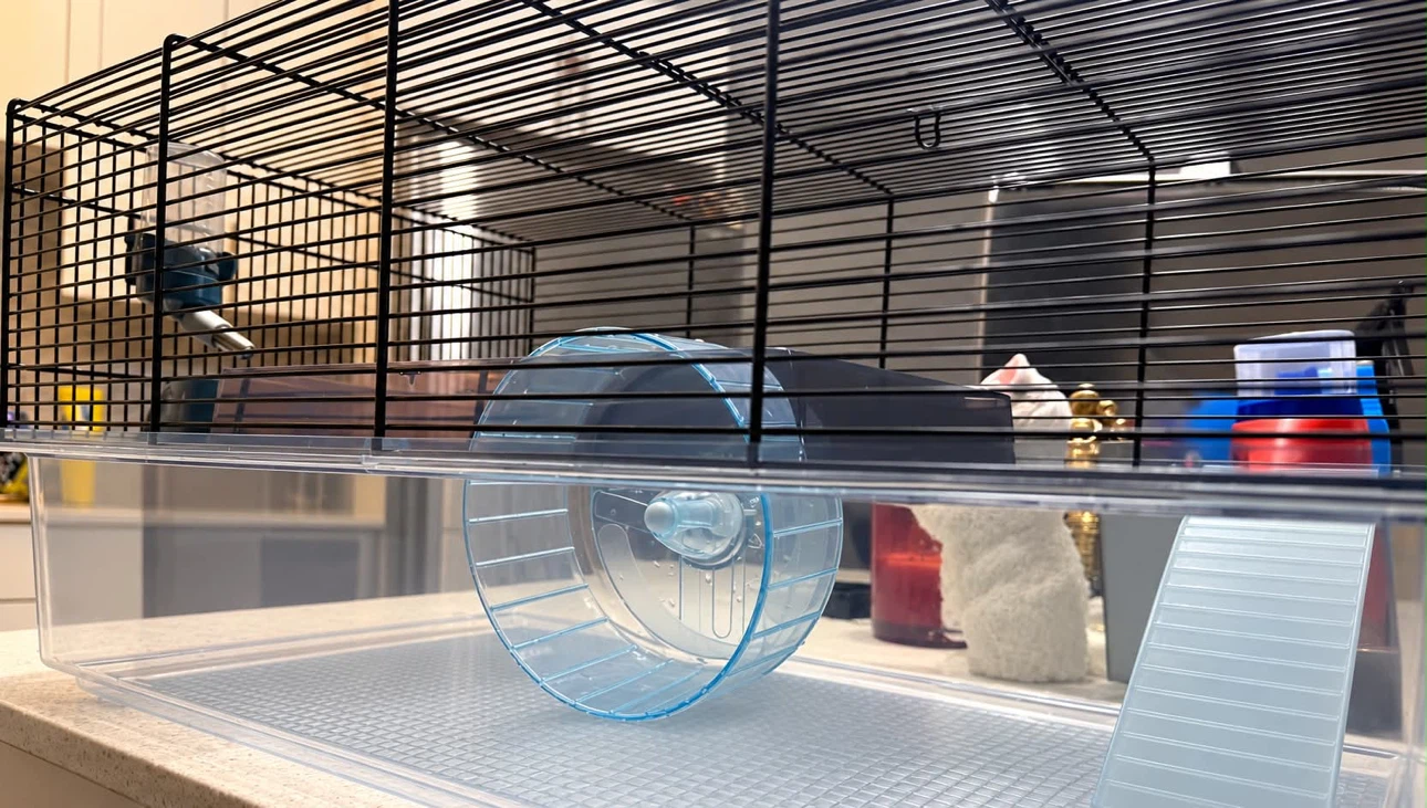 Small Pet Cage with Accessories - photo 3