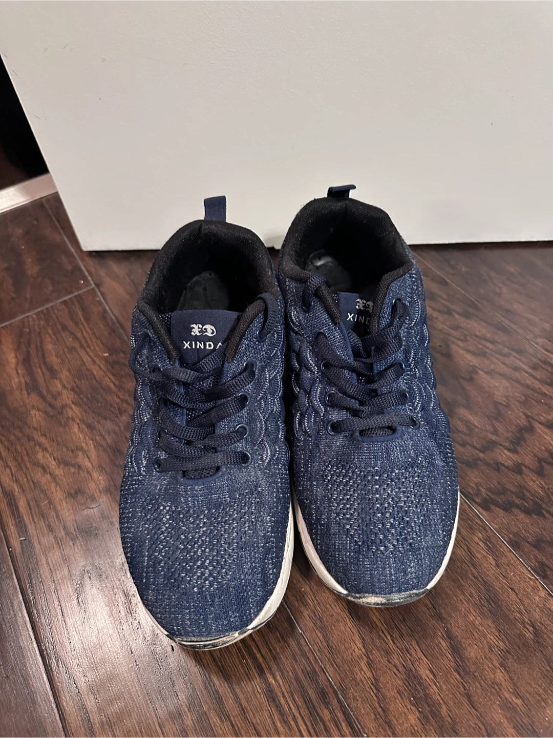 Xinda Blue Sneakers Size 8 - photo 2