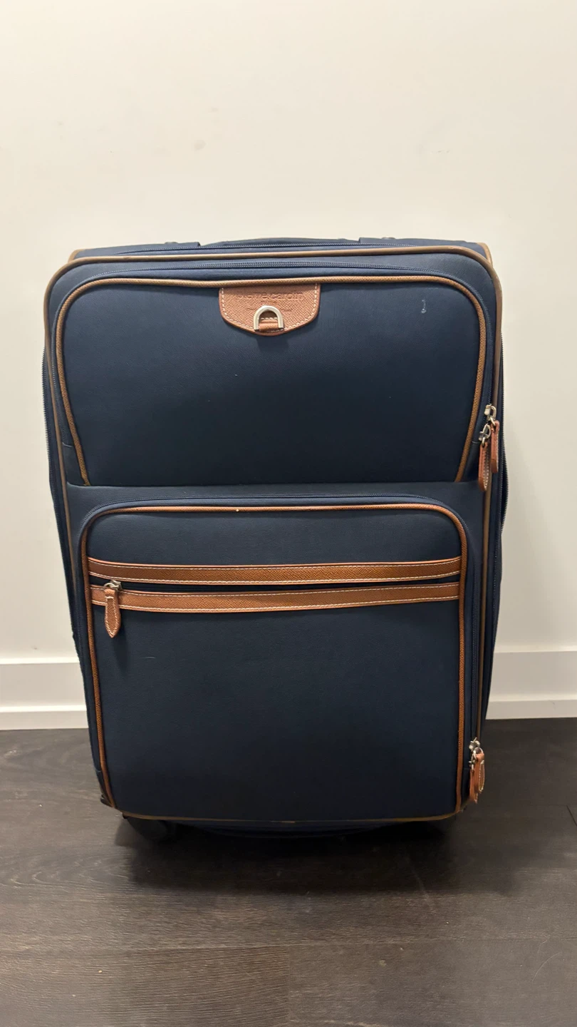 Pierre Cardin navy rolling suitcase - photo 5