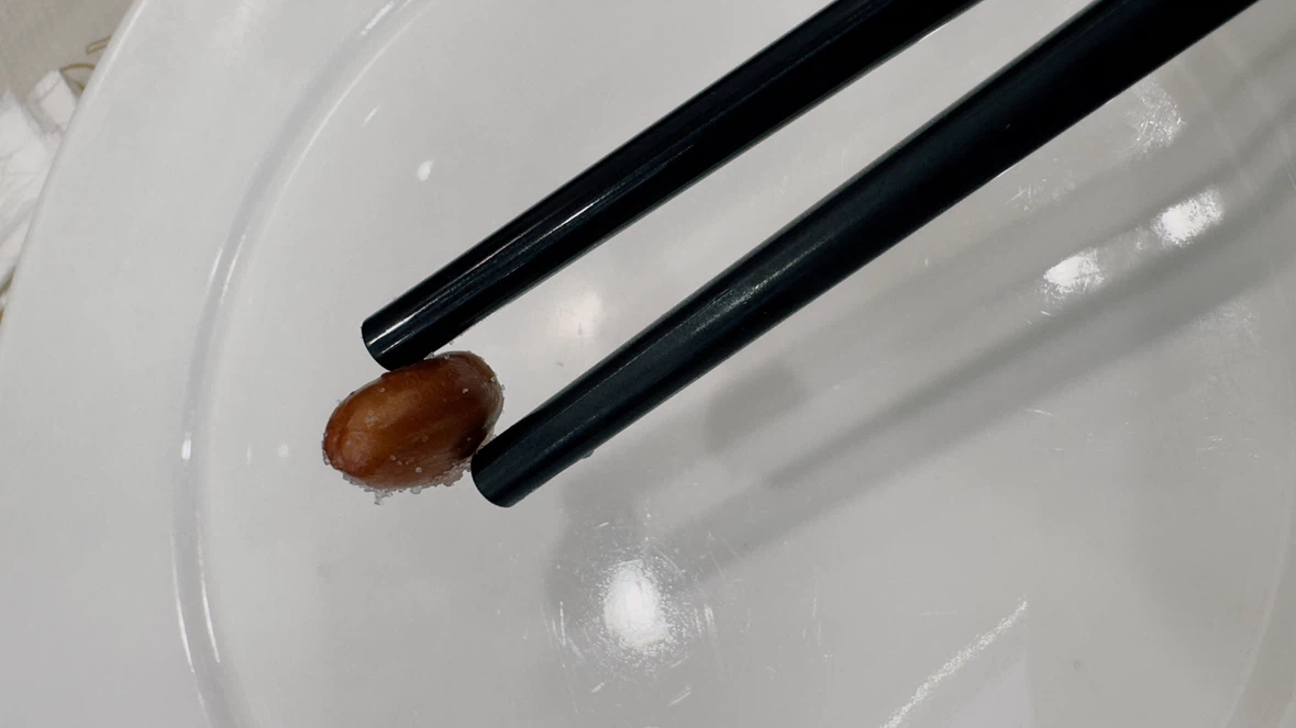 Black Chopsticks w/ salted peanut
