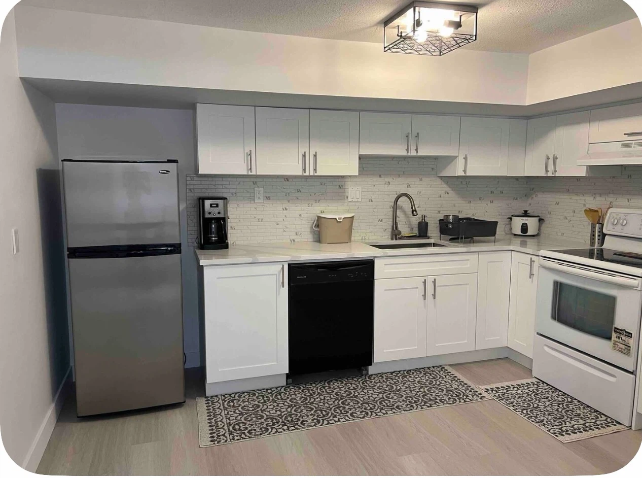Fully furnished two bedroom basement suite - photo 3
