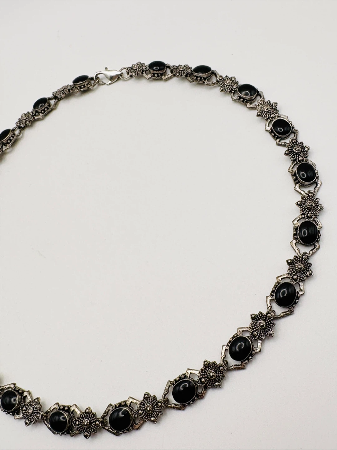 Vintage style silver tone black cabochon necklace - photo 5
