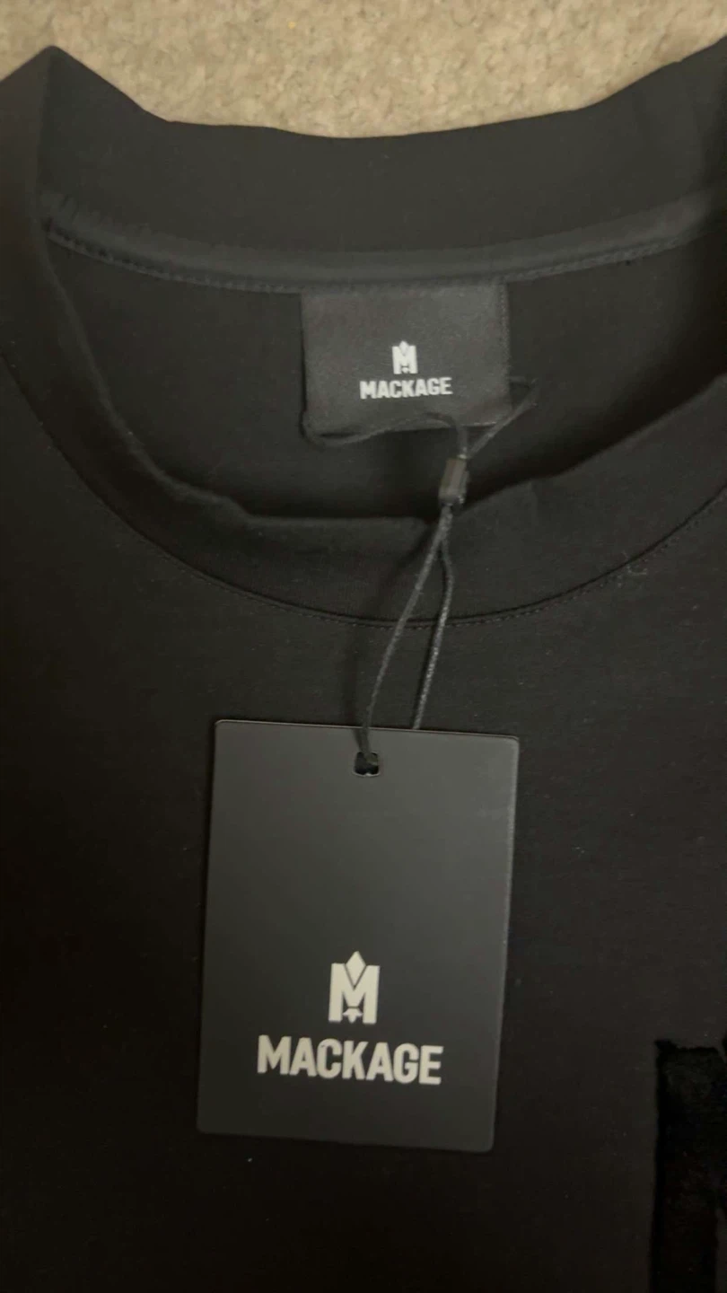 Mackage sweater (price is negotiable) - photo 2