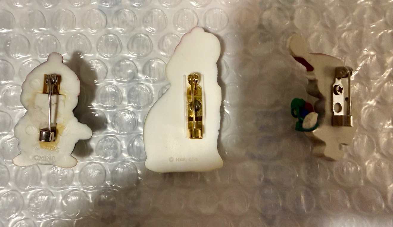 Set of 3 Hallmark Christmas Pins $15 for all - photo 2
