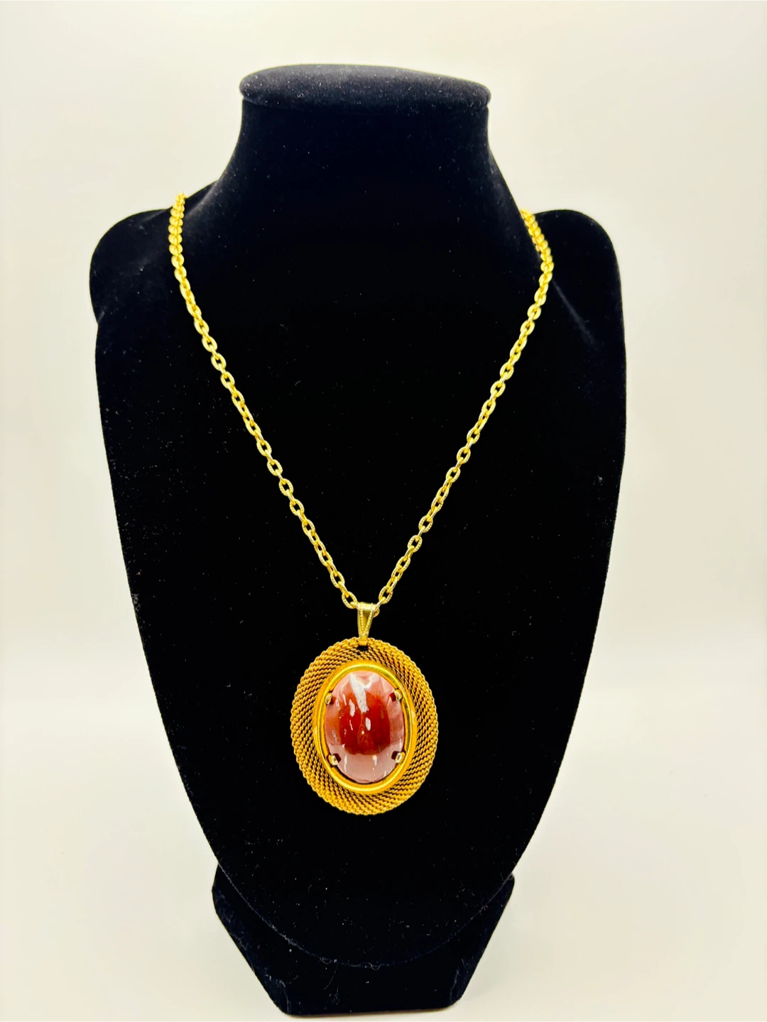 Vintage Oval Red Jasper Pendant Necklace