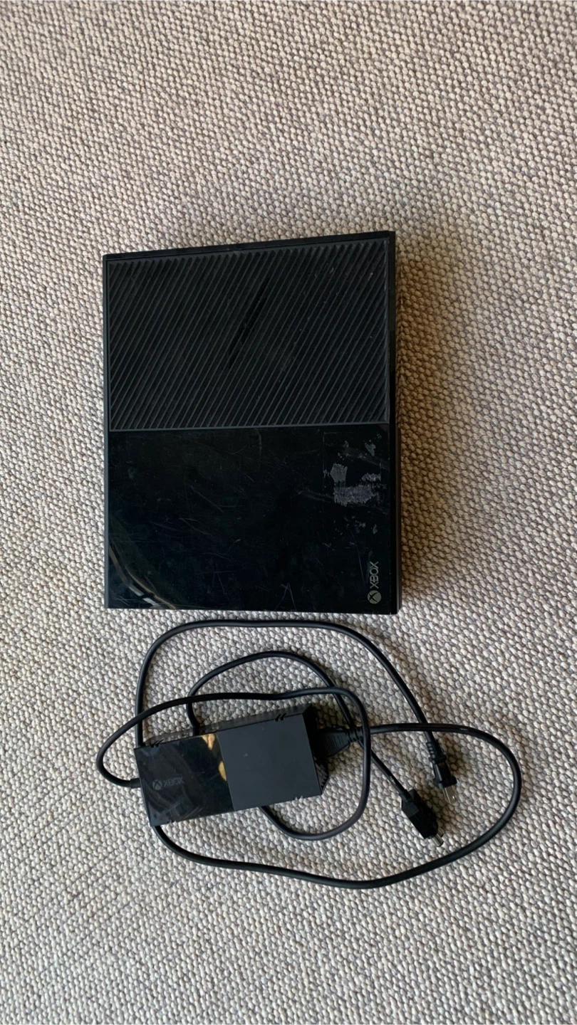 Microsoft Xbox One Console