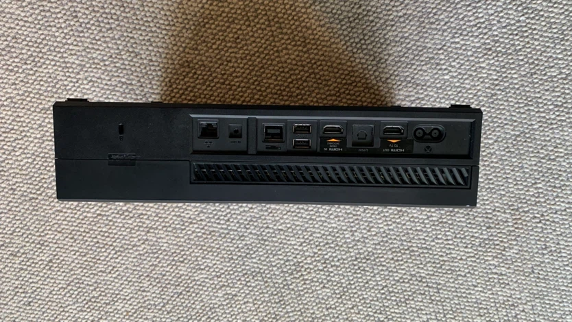Microsoft Xbox One Console - photo 3