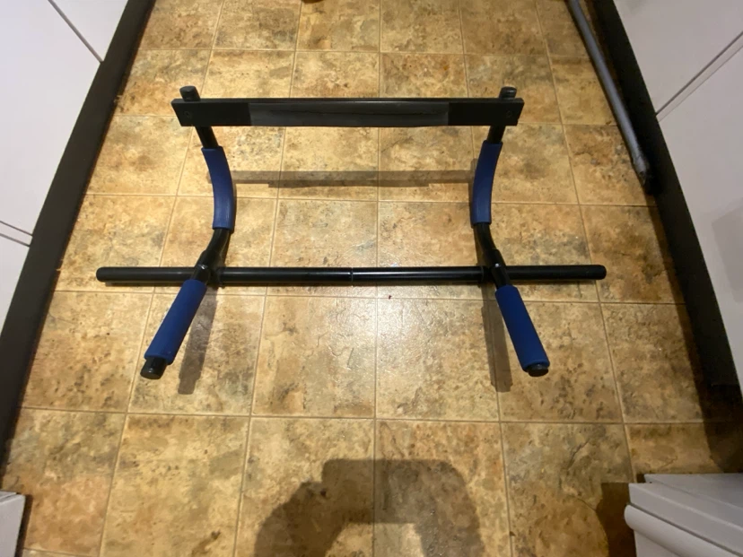 Doorway Pull-up Bar - photo 2