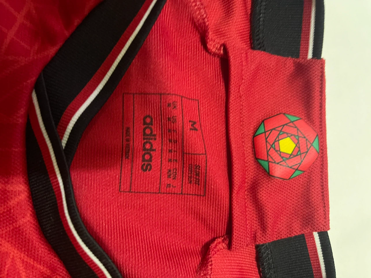 Adidas Manchester United Jersey Medium - photo 2