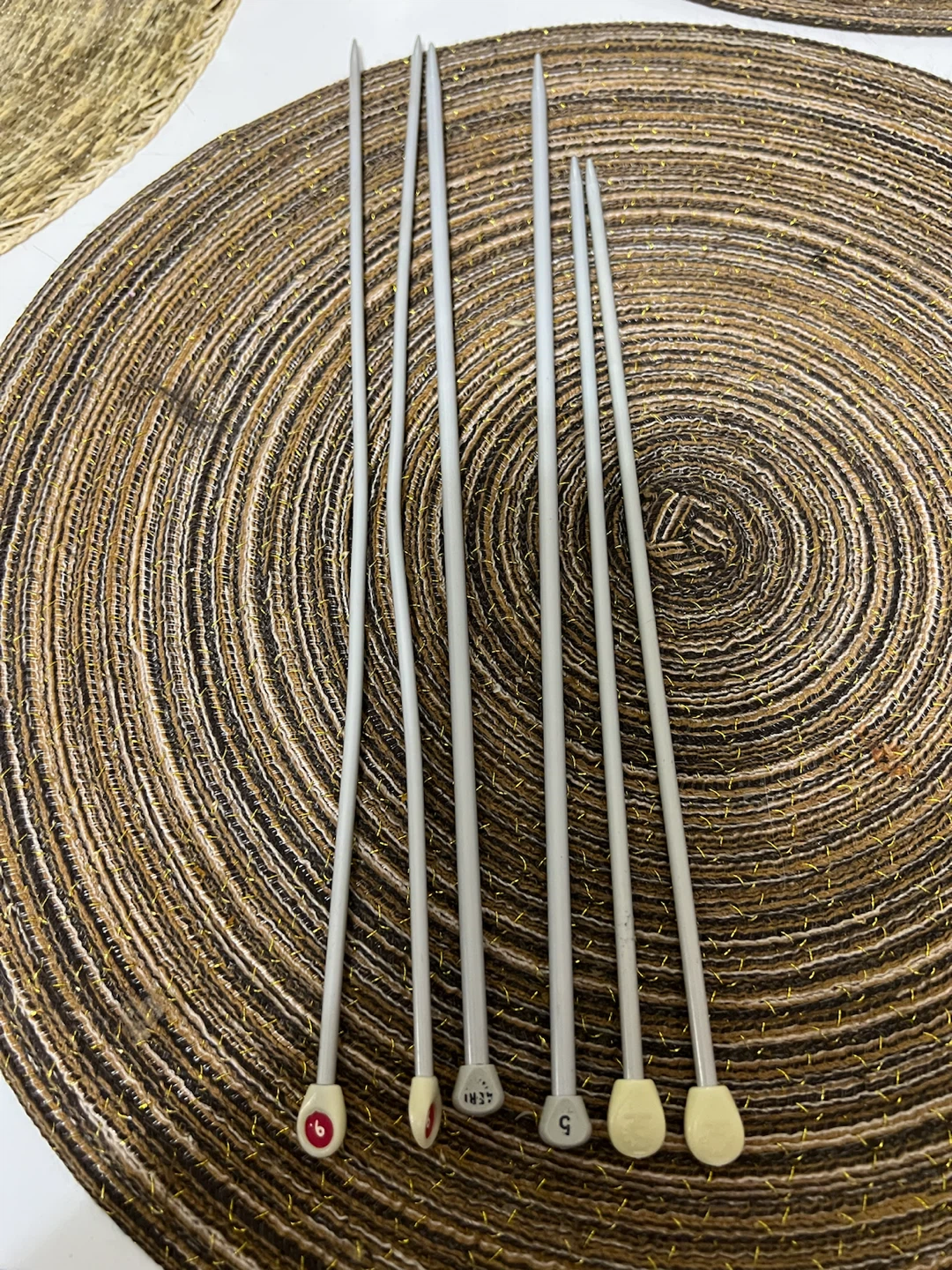 Set of 6 Knitting Needles