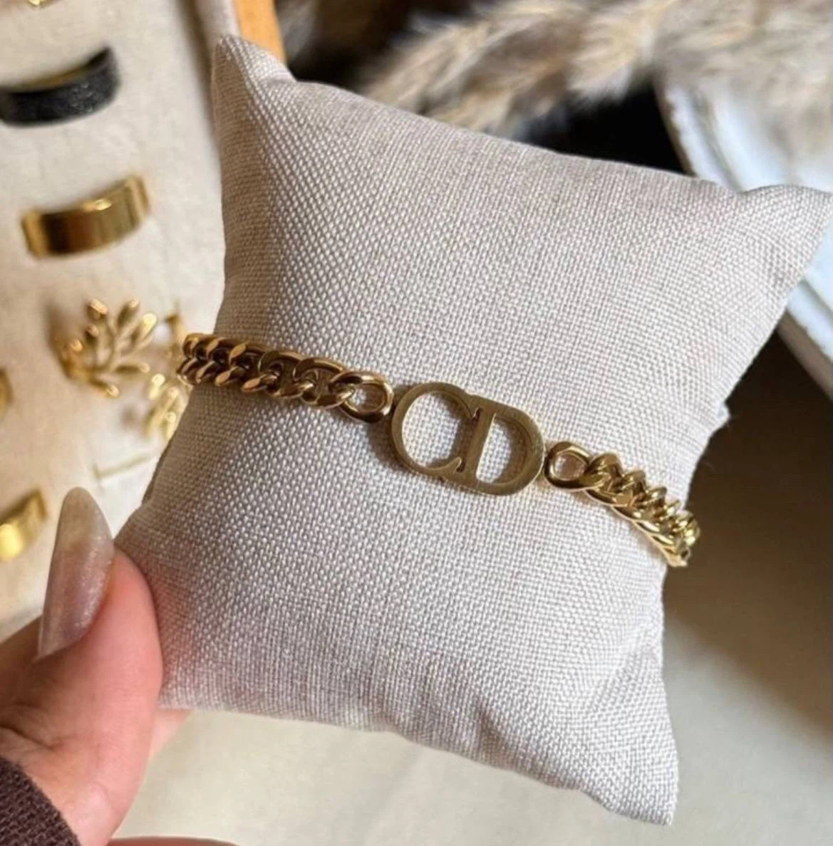 Christian Dior Gold CD Bracelet - photo 2