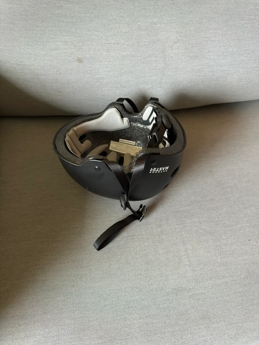 OutdoorMaster black helmet - photo 2