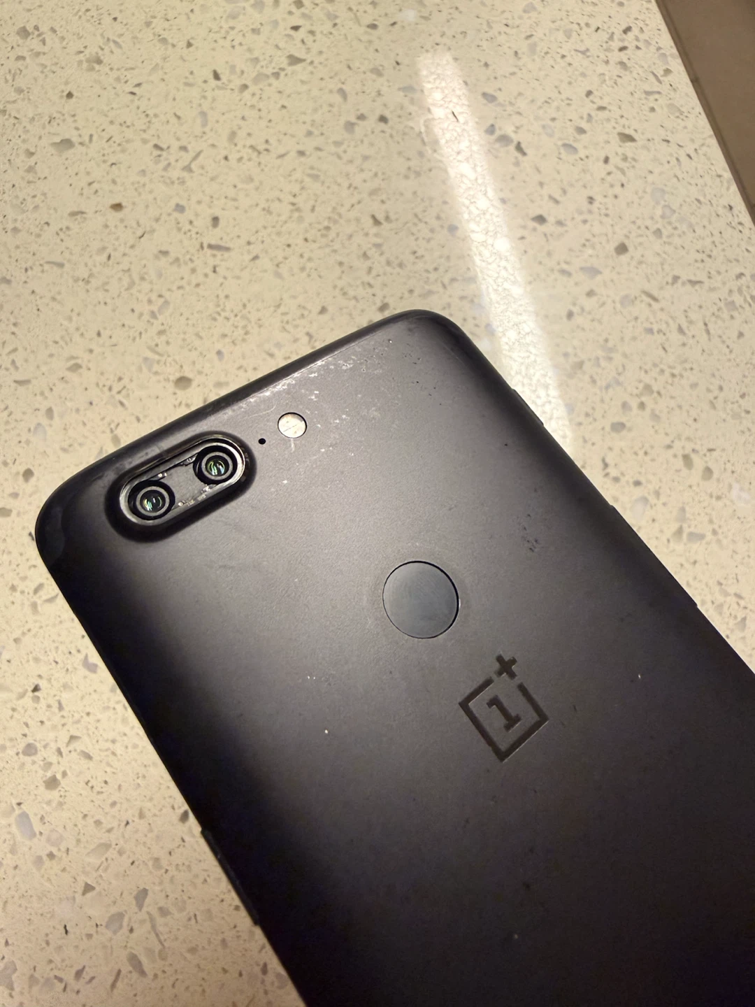 Oneplus 5T (6GB RAM / 64GB) - photo 3