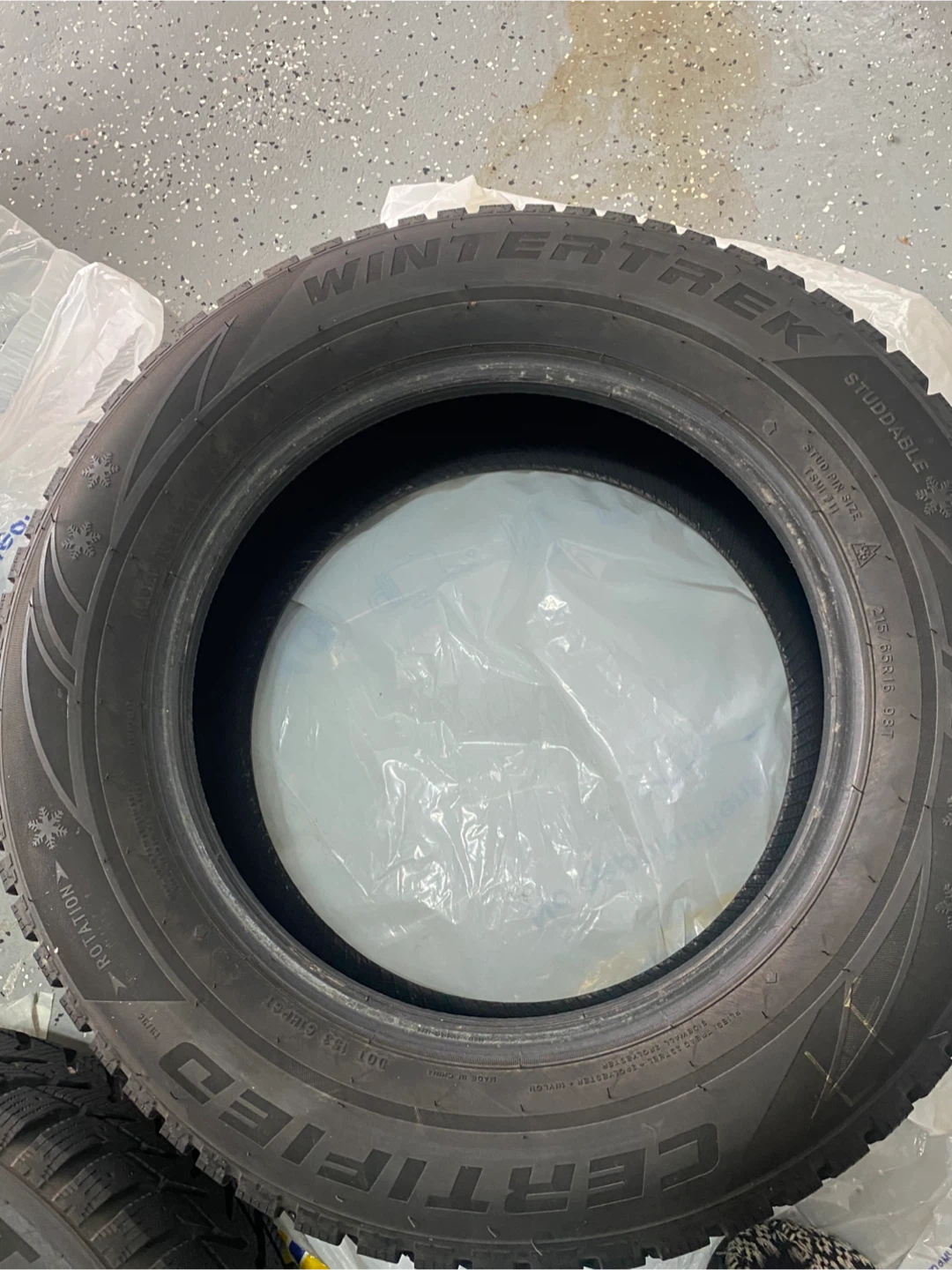 3 Certified Wintertrek Tires 215/65R16