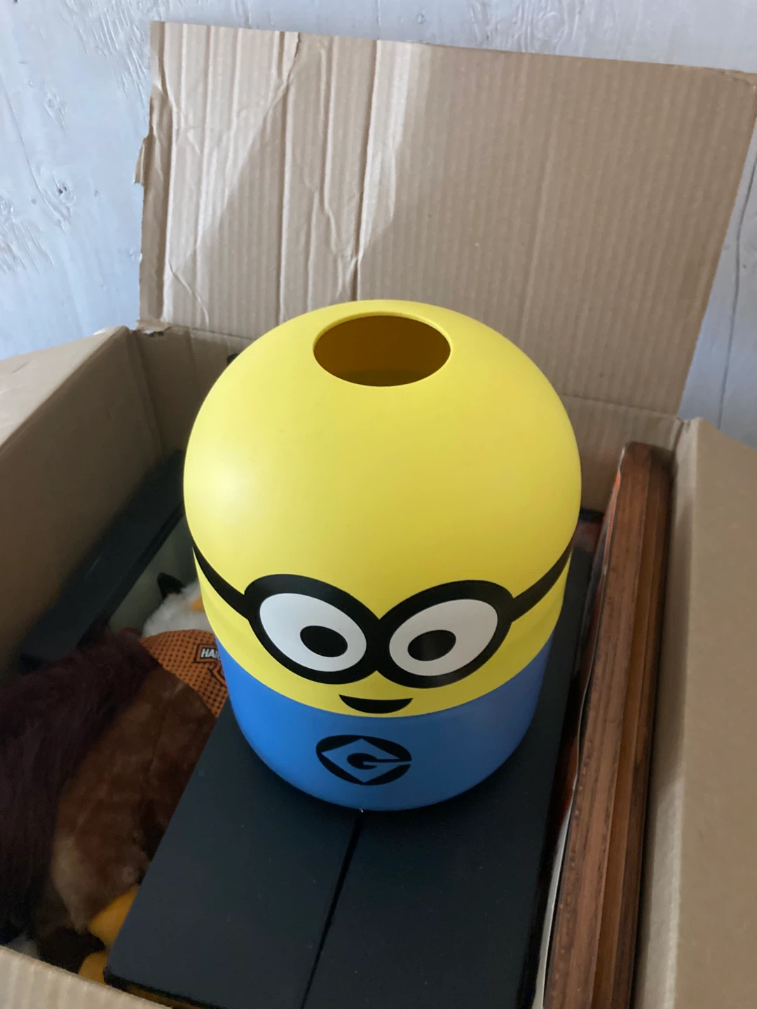 Minions Storage Container - photo 2