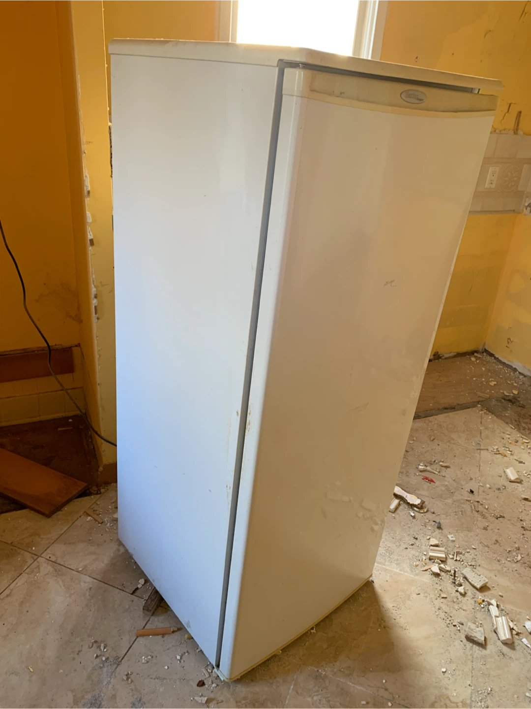 Danby refrigerator - photo 3