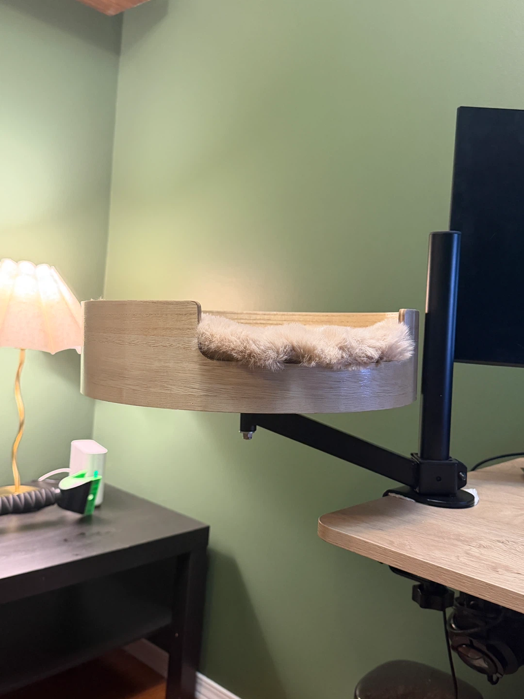 Desk cat bed with clamp - photo 2