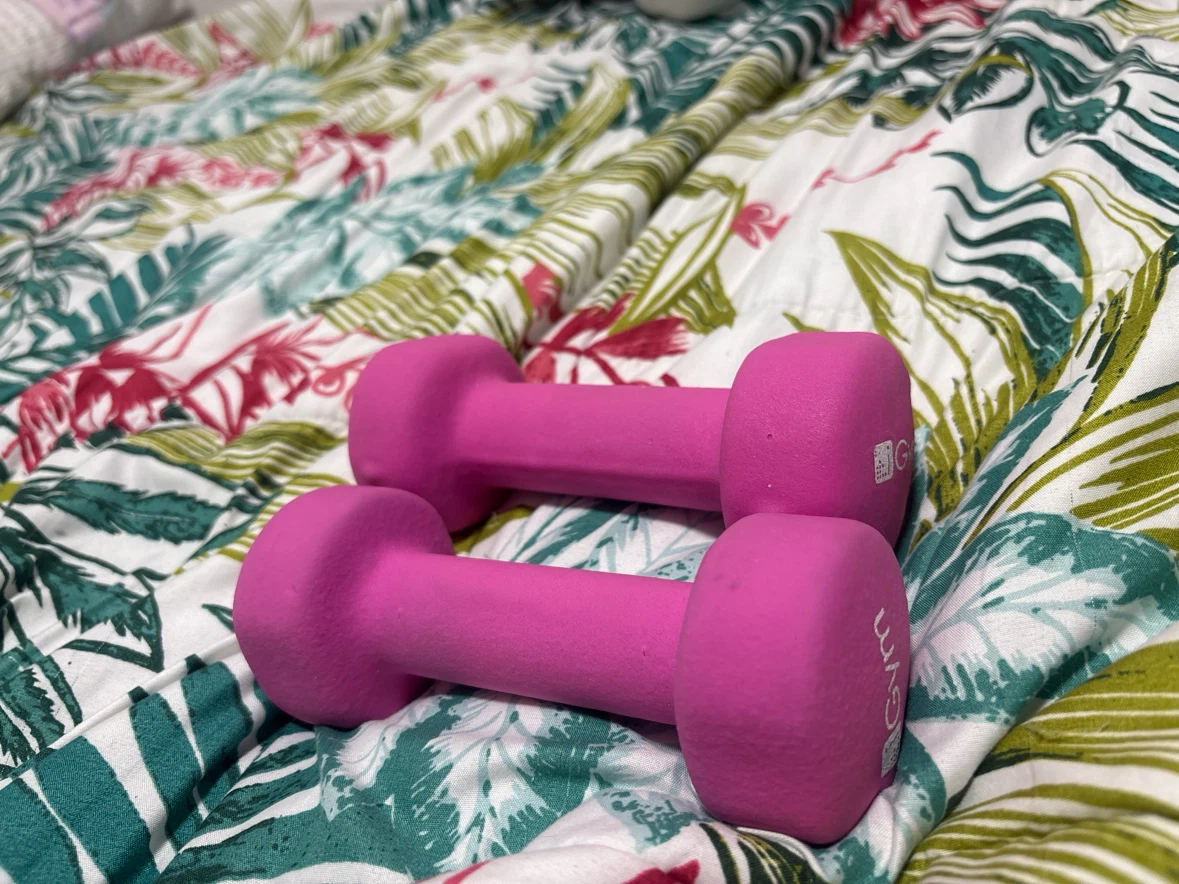 Pair of Pink 1.5kg Dumbbells - photo 2