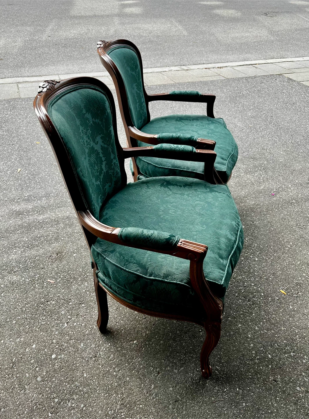 Pair of Vintage Louis XV Style Open Armchairs - photo 2