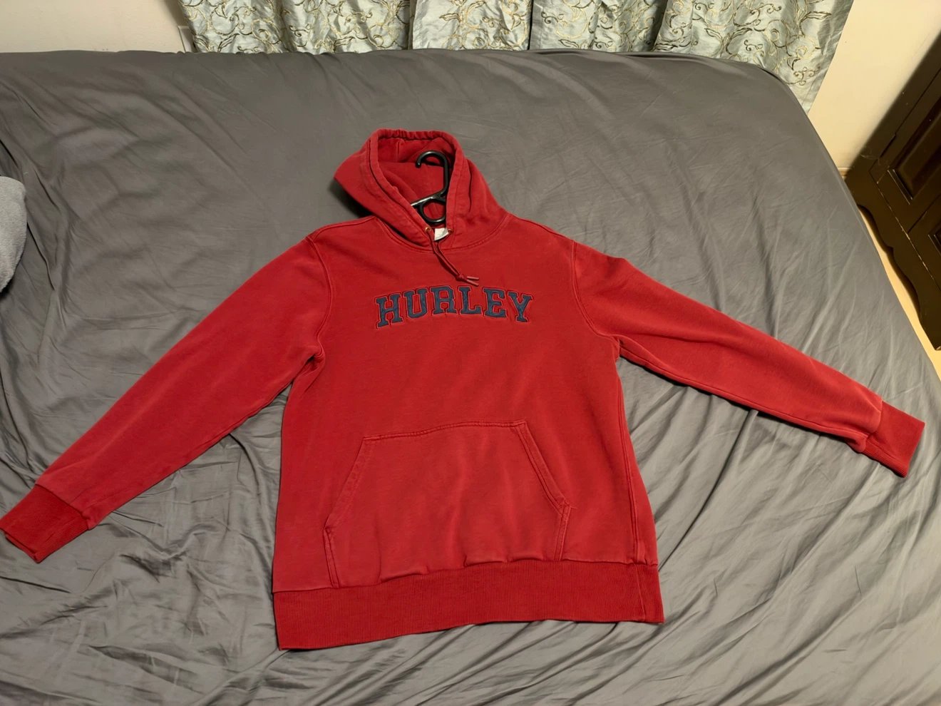 Hurley Red Hoodie - photo 2