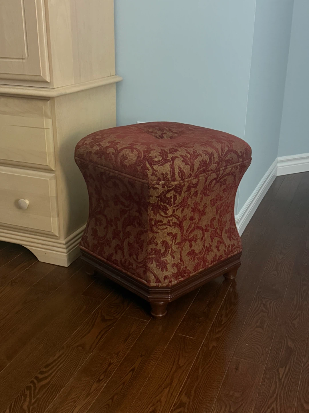 Damask Pattern Upholstered Footstool - photo 3