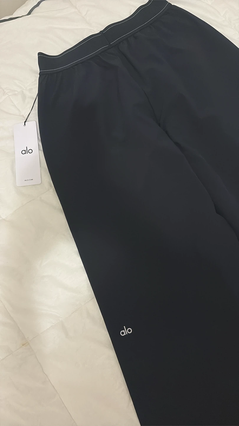 Alo Suit Up Trouser Short Black - photo 3