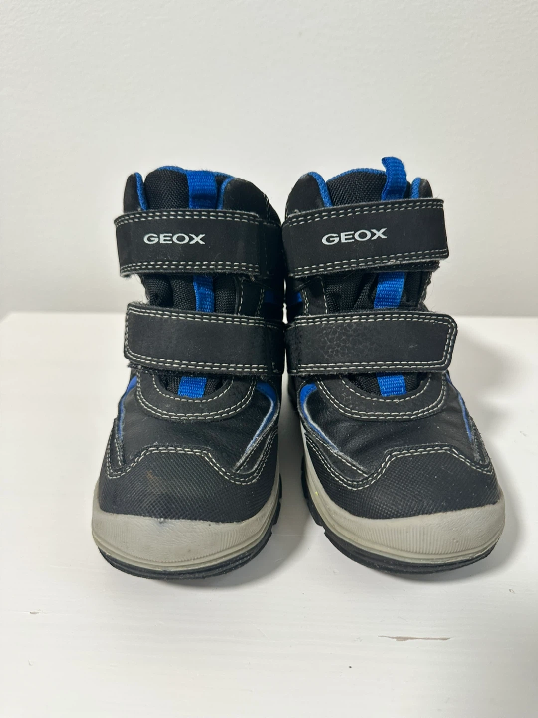Geox Waterproof Kids Boots size US - 9 - photo 2