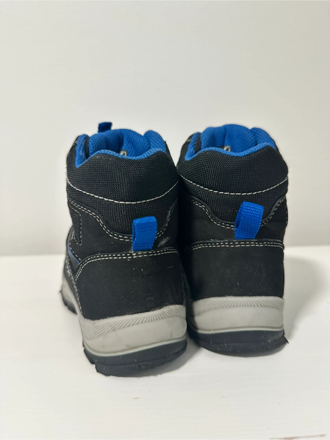 Geox Waterproof Kids Boots size US - 9 - photo 4