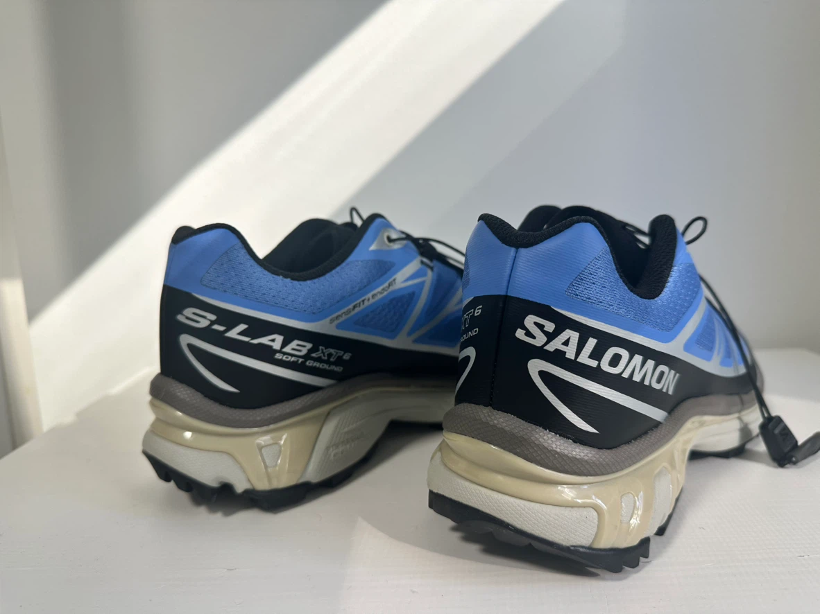 Salomon Light Blue and Black Trail Sneakers XT-6 - photo 4
