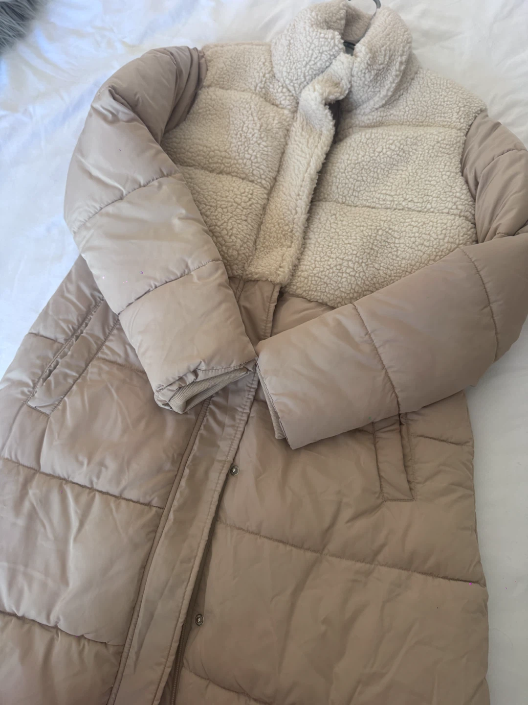 Suzy Shier Beige Puffer Jacket with Sherpa Detail