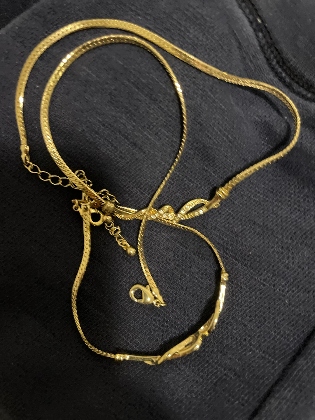 Gold-tone necklace and bracelet set