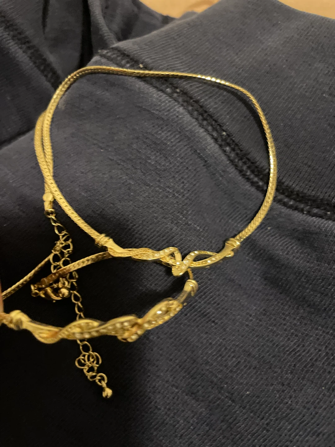 Gold-tone necklace and bracelet set - photo 3