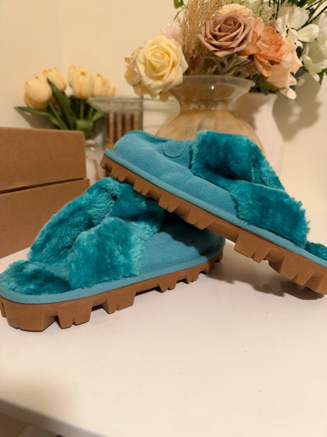 Ugg Australia Teal Suede Slippers - photo 3