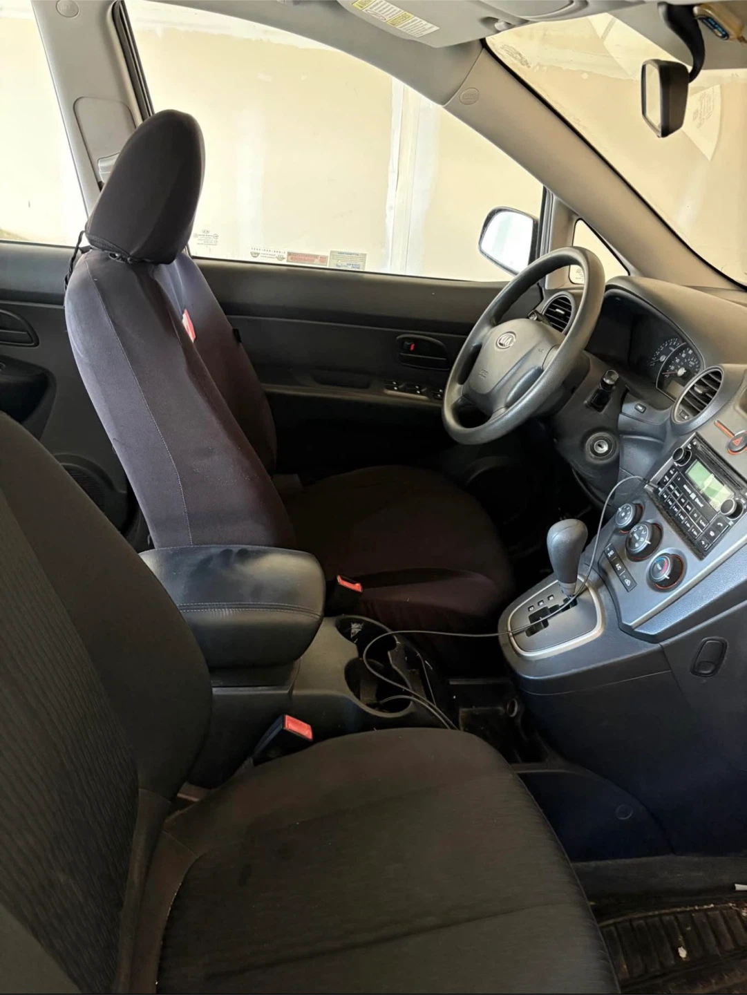 Kia Rondo LX - photo 4