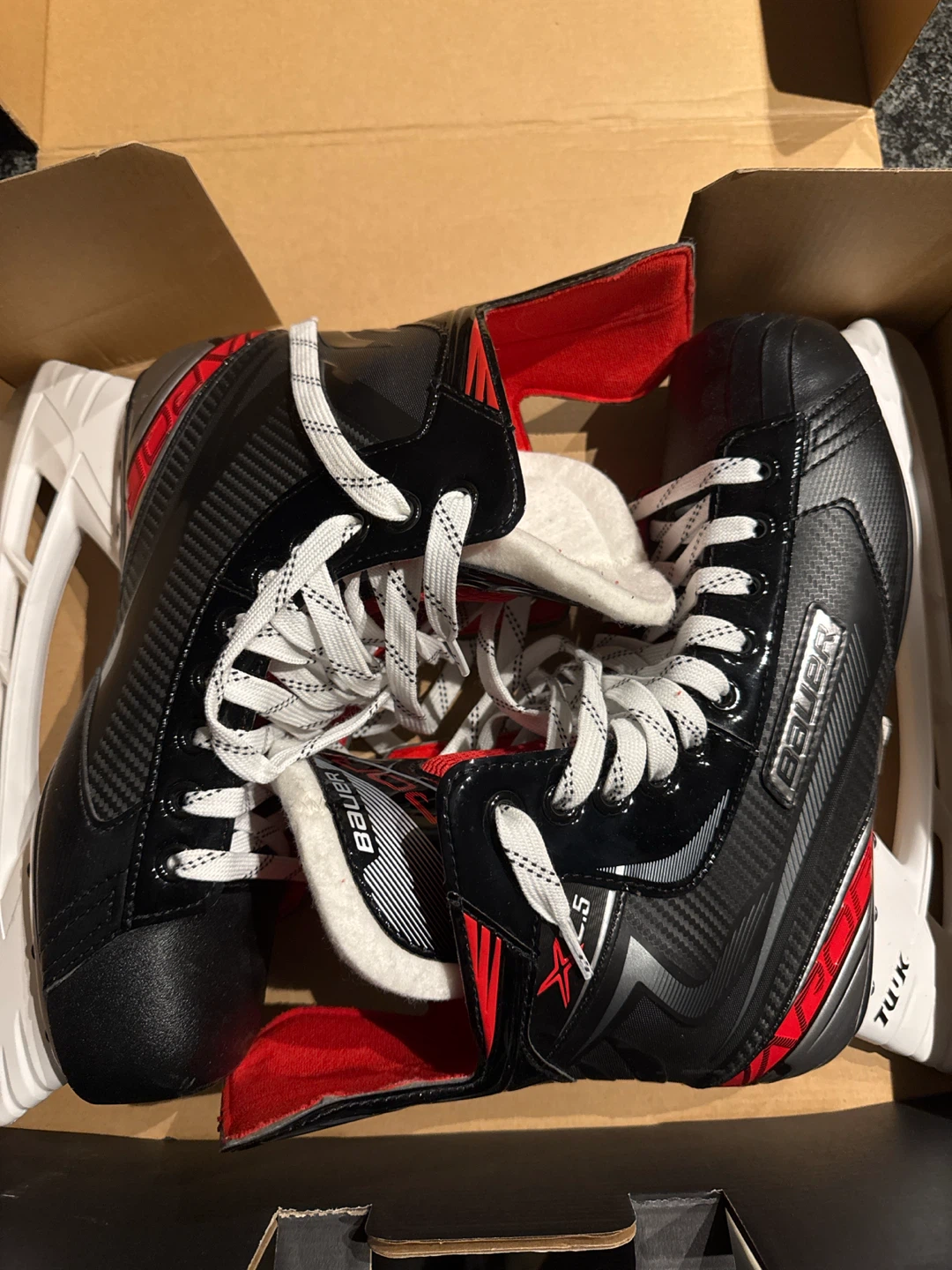 Bauer Vapor X 2.5 Hockey Skates - Size 9 - photo 3