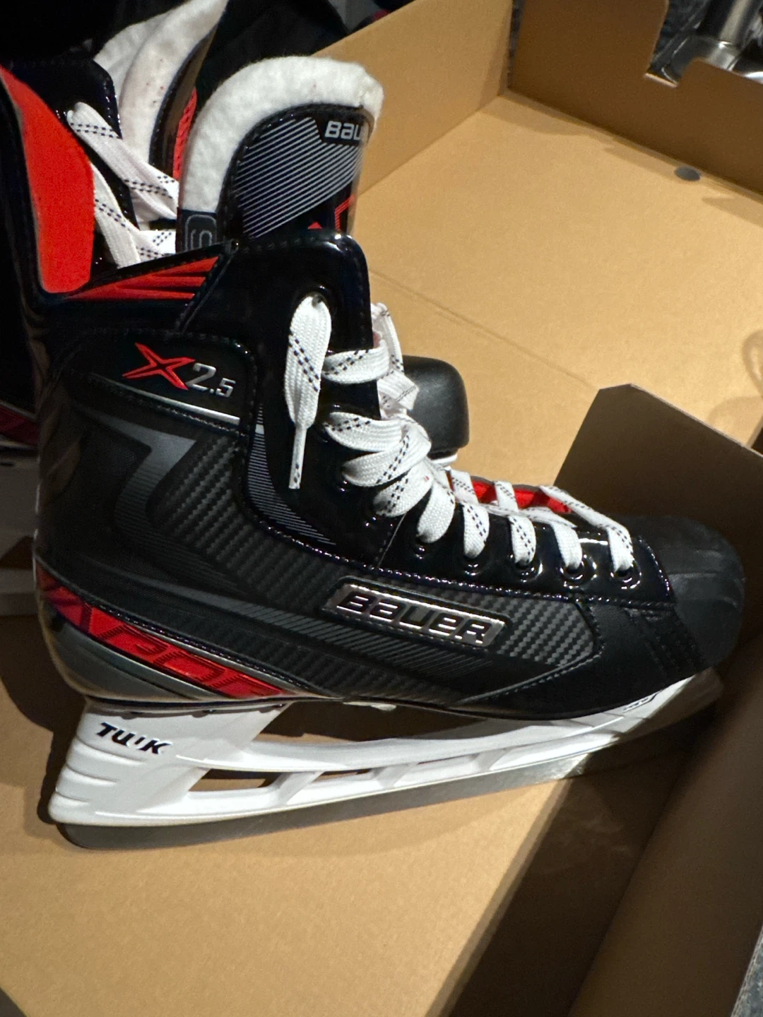 Bauer Vapor X 2.5 Hockey Skates - Size 9 - photo 4