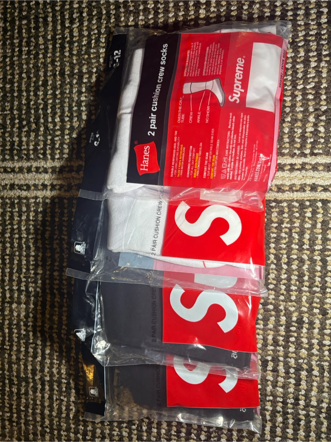 Supreme x Hanes Cushion Crew Socks - photo 3