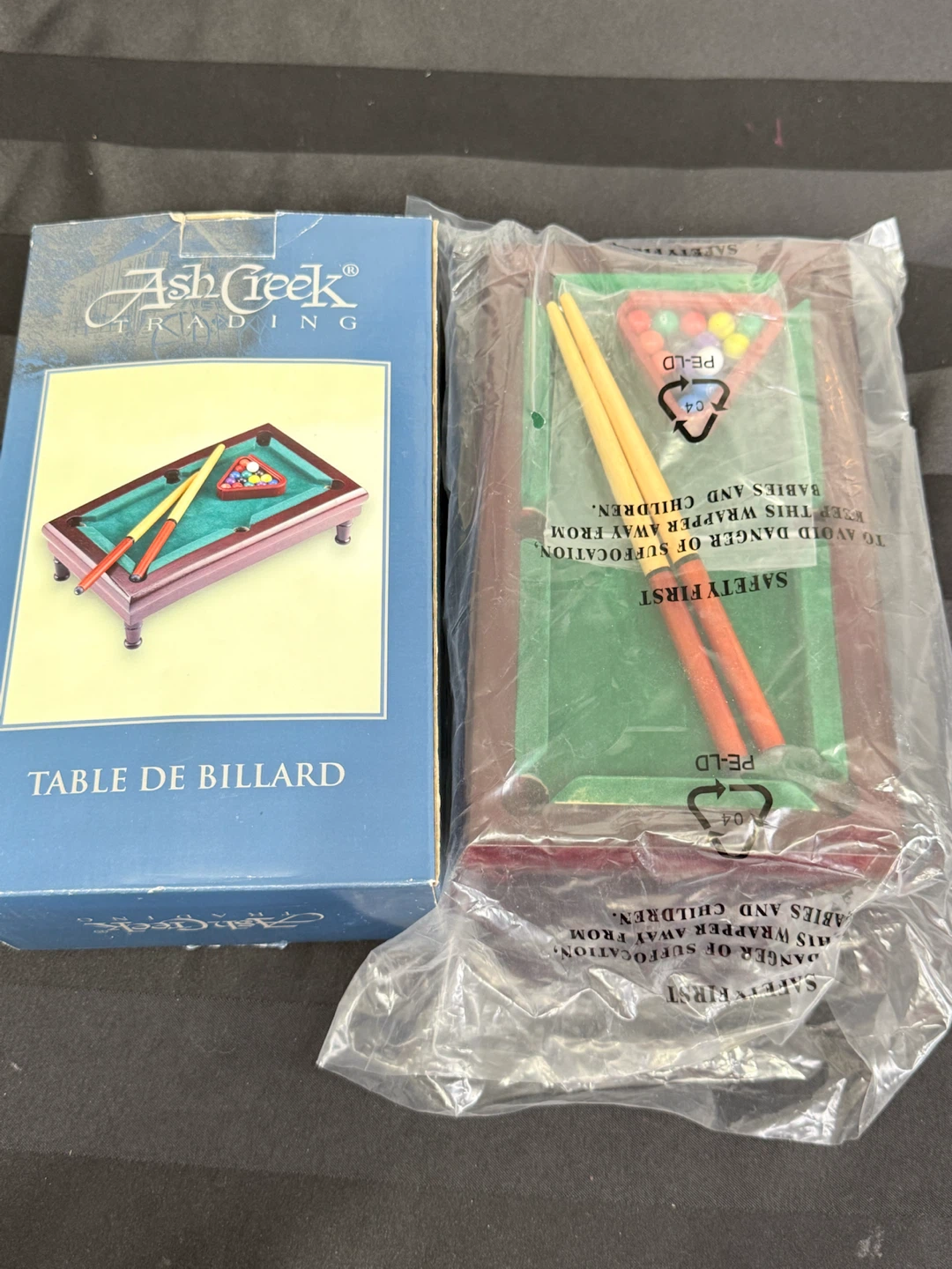 Miniature Wooden Tabletop Pool Billiards Table Set - photo 4