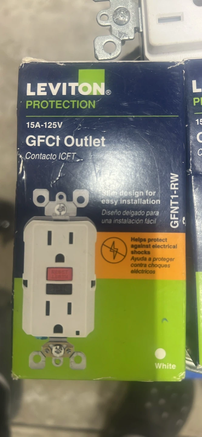 Leviton GFCI Outlets 15A-125V GFNT1-RW - photo 2