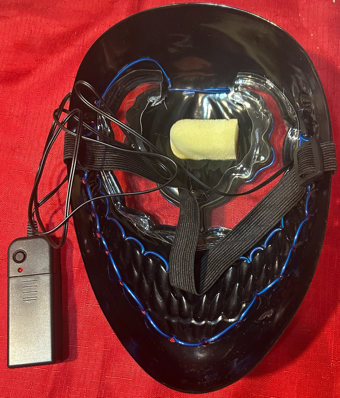 LED Light-Up Venom Mask and Theefun LED Gloves - photo 2