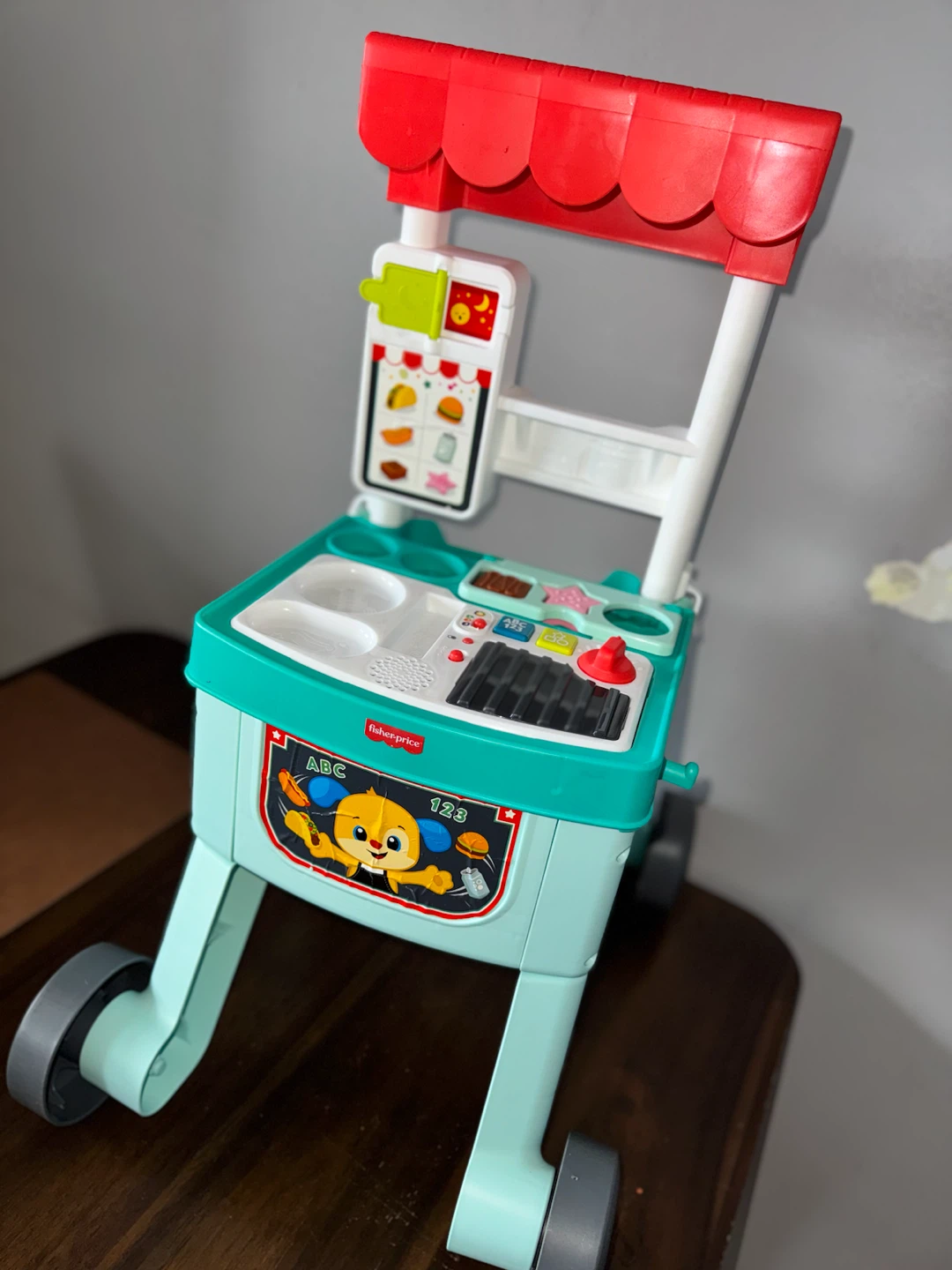 Fisher-Price Laugh & Learn Servin' Up Fun Food Truck - photo 3
