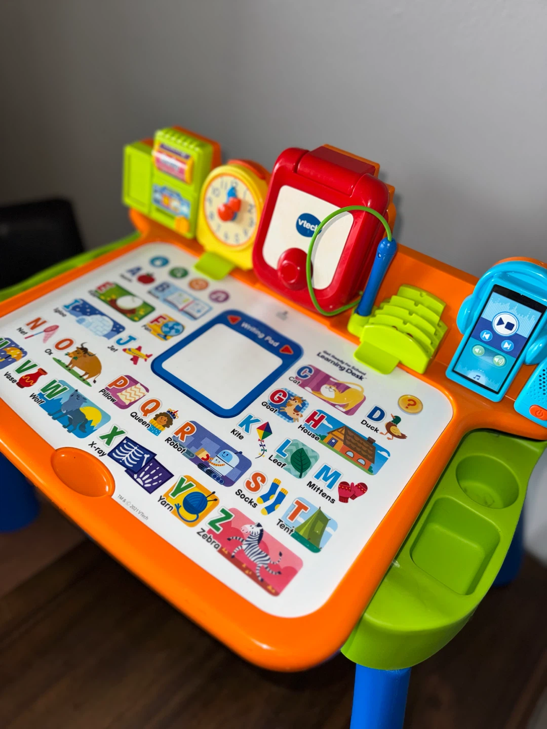 VTech Get Ready for School Learning Desk - photo 3